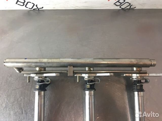 Топливная рампа Mercedes S-Class W221 M276 3.5I