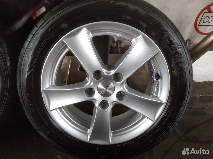 Продаю комплект колес
