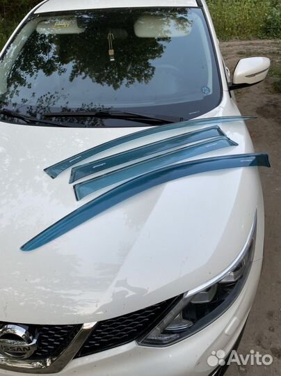 Ветровики на nissan qashqai j11