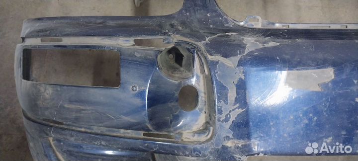 Бампер передний toyota succeed