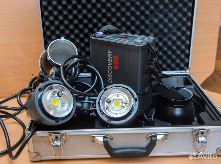 Вспышка Jinbei DC600 Discovery 2 головы