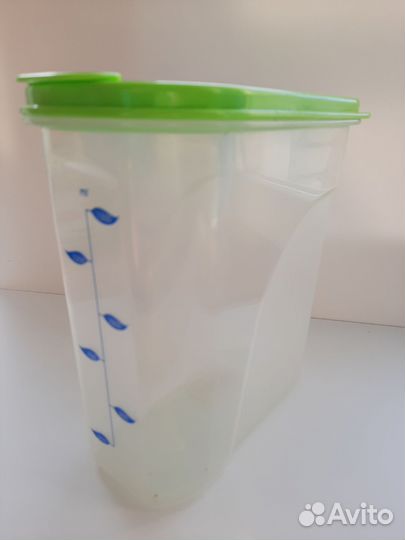 Пластиковые контейнеры для хранения