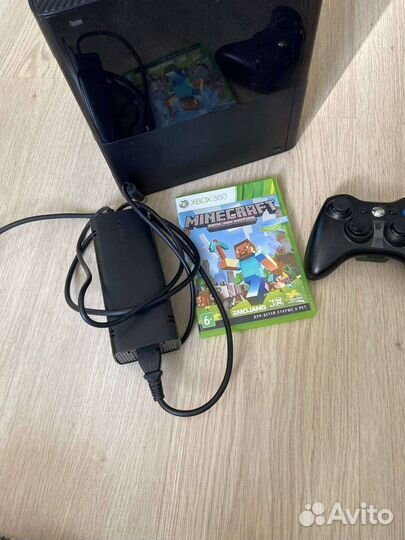 Xbox 360 E не прошитый