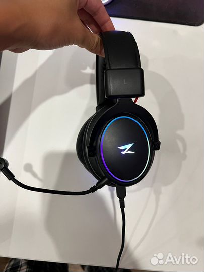 Игровые наушники