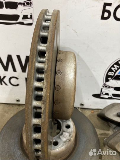 Комплект суппортов с дисками Bmw 3 F30 N55B30 2013