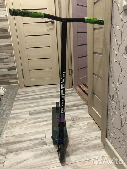 Трюковой самокат Explore Scat