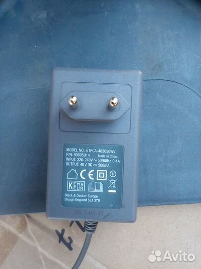 Док-станция для пылесоса Black Decker svfv3250L