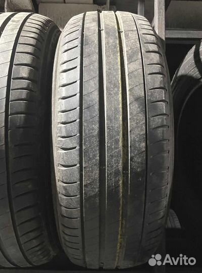 Michelin Primacy 3 215/65 R17 98Q