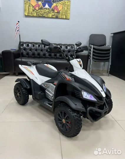 Детский квадроцикл. 3-5 лет
