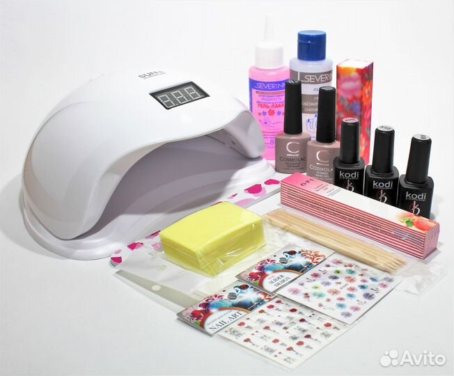 Стартовый набор маникюра с лампой SUN5 48 Вт
