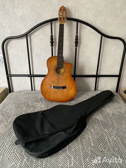 Акустическая гитара + чехол