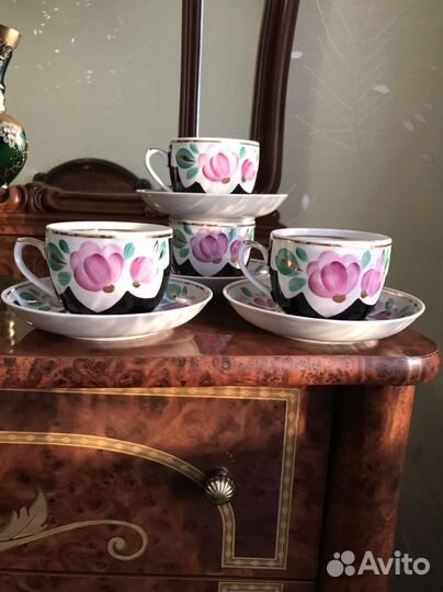 Чайнаые пары и сахарница