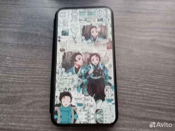 Продам чехол на xiaomi redmi 8