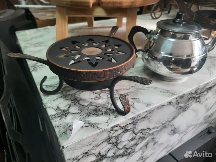 Кованная подставка под чайник