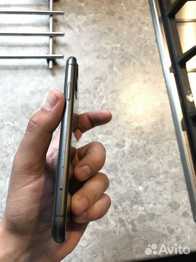Телефон iPhone 11 128 gb
