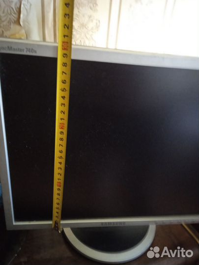 Монитор Samsung