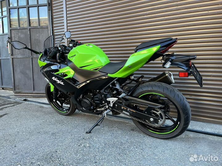 Kawasaki ninja 400 2019 год пробег 3200