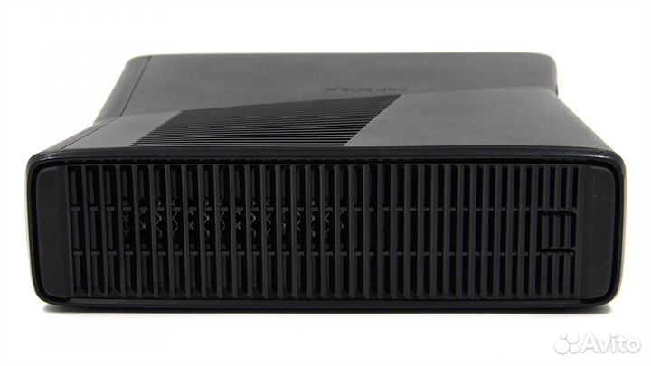 Xbox 360 S 320 Gb (Freeboot)