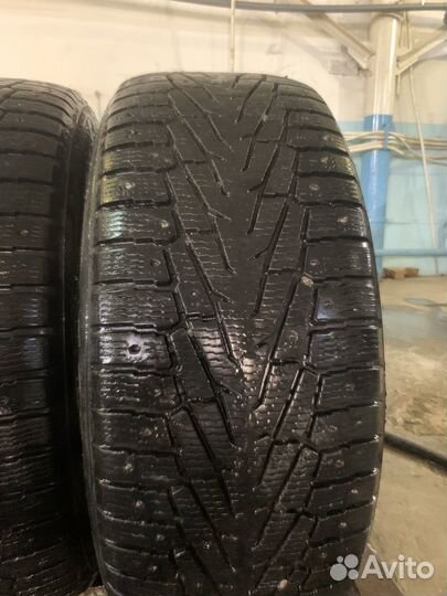 Nokian Tyres Hakkapeliitta 7 285/60 R18 116T