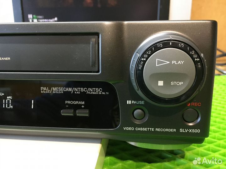 Видеомагнитофон Sony SLV-X500