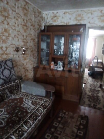 2-к. квартира, 43 м², 1/2 эт.