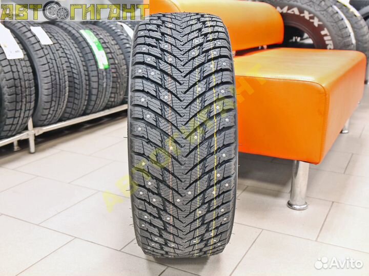 Roadmarch Winter X PRO Studs 68 195/55 R16
