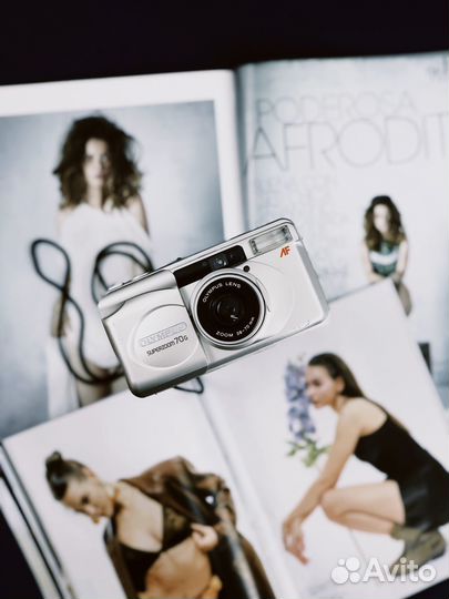 Пленочный фотоаппарат Olympus Superzoom 70 G