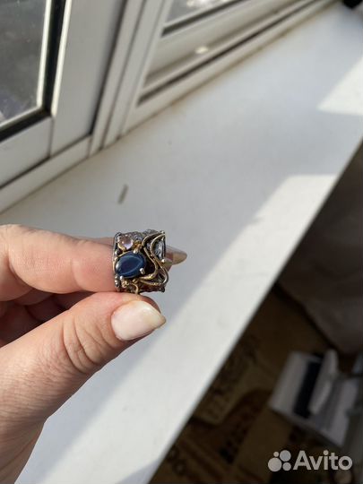 Серебряное кольцо с сапфиром