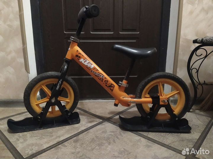 Лыжи для беговела