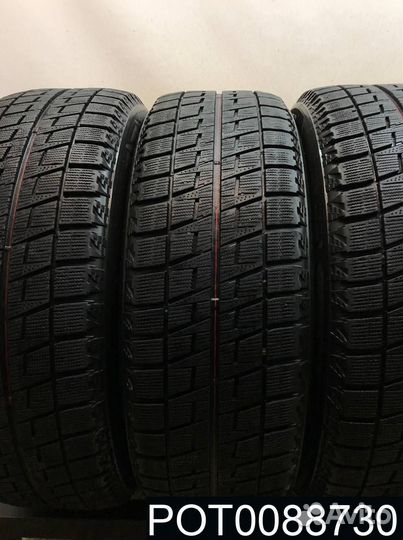 Bridgestone Blizzak Revo2 215/60 R17 100M