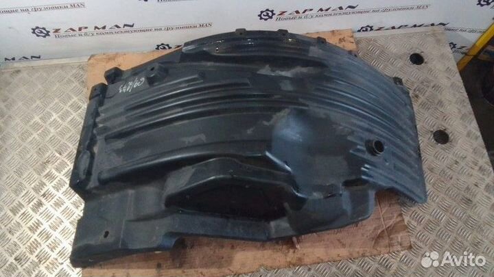 Подкрылок передний левый Man Tgl