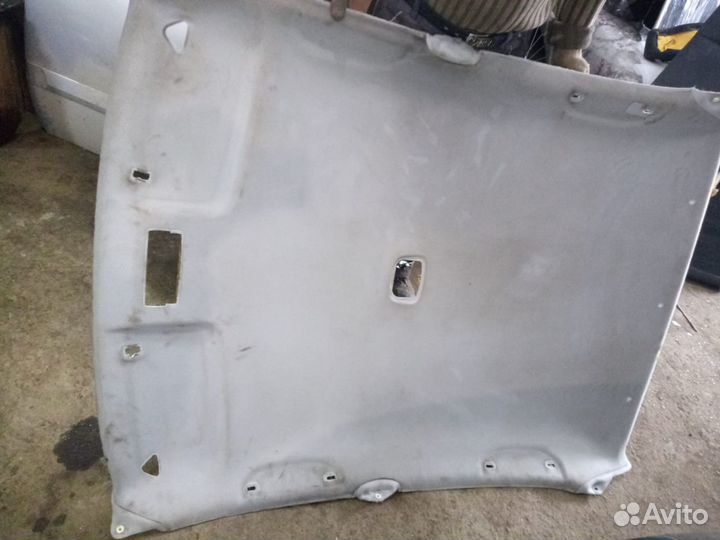 Потолок Ланцер 9