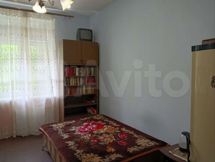 Комната 21 м² в 3-к., 1/5 эт.