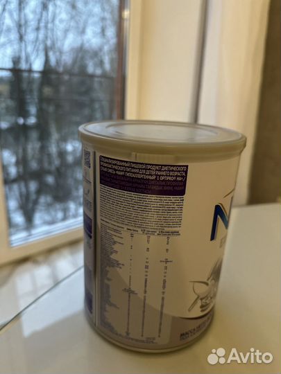 Молочные смеси Similac Gold 1 и Nan ExpertPro 1