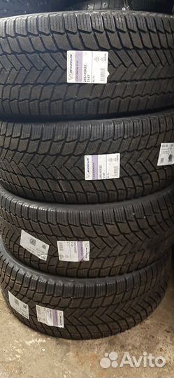 Michelin X-Ice Snow SUV 285/45 R22 114T