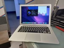 Apple macbook air 13 2017 i5/8 A1466