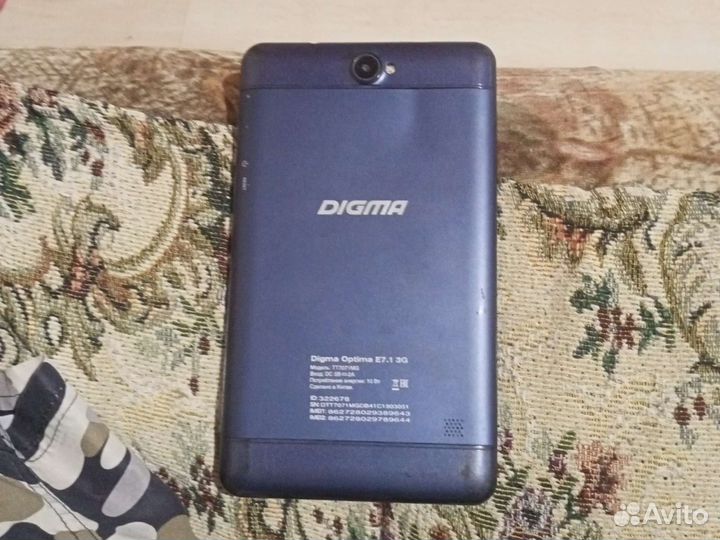 Планшет, Digma optima E7.1 3G