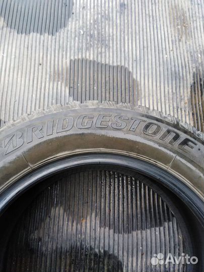 Bridgestone Blizzak Ice 65