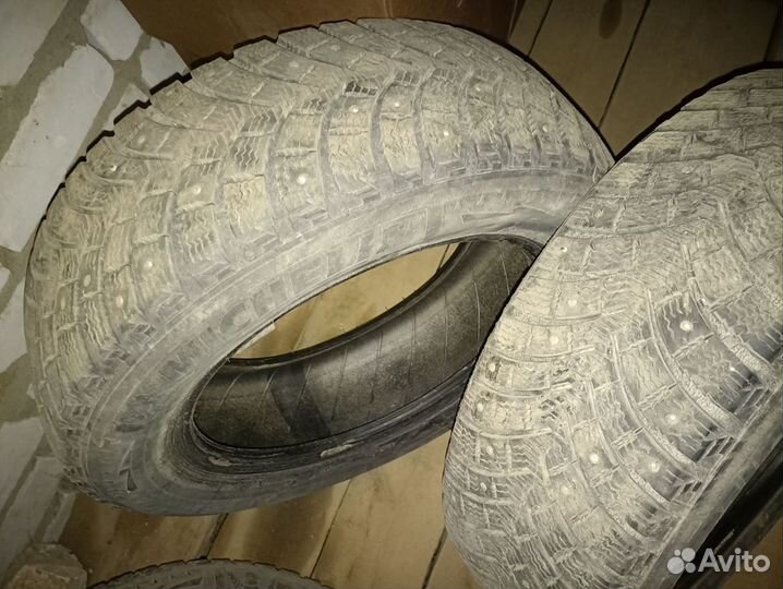 Michelin 4x4 Alpin 185/65 R15 26E