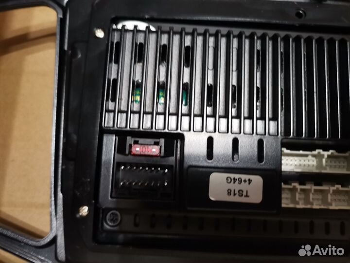 Магнитола 9.7 Tesla для Лада Веста (LADA Vesta