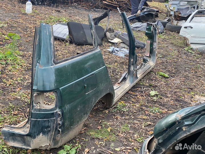 Заднее правое крыло ваз 2111