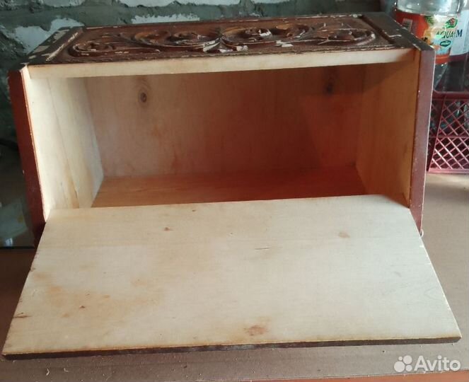 Хлебница деревянная