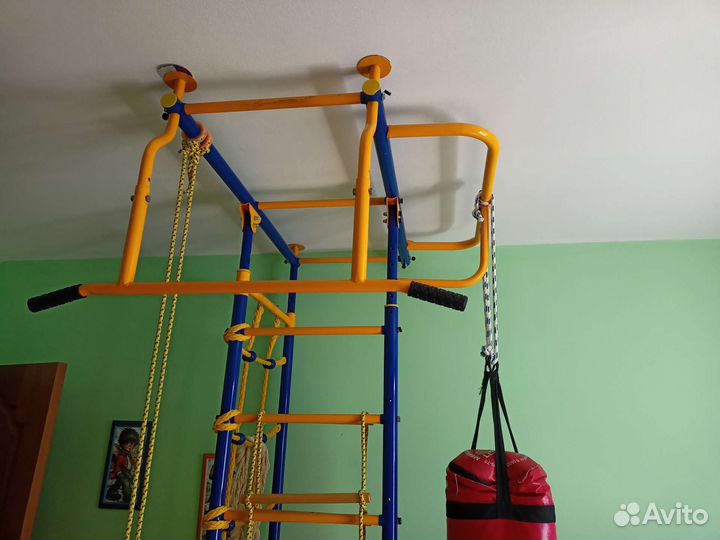 Спортивный уголок весёлый непоседа с грушей