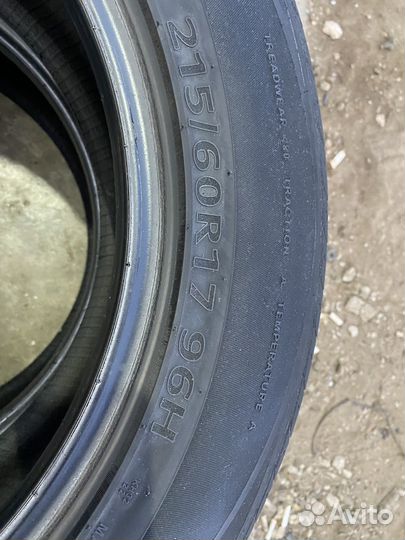 Kumho Solus SA01 Plus 215/60 R17