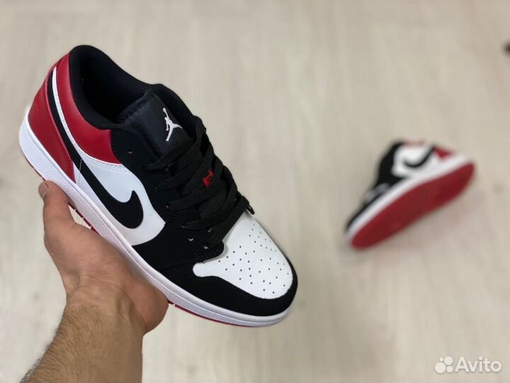 Кроссовки Air Jordan 1 Low Black Toe (36-45)