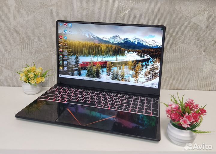 Ноутбук новый, Ram8Gb, SSD m2,RGB, гарантия 12м