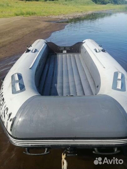 Лодка reef 390 нднд