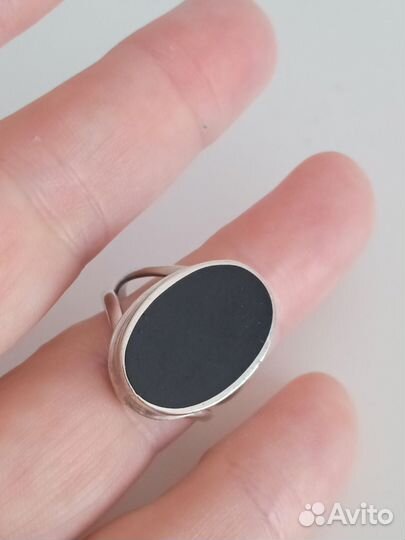 Кольцо р. 18,5