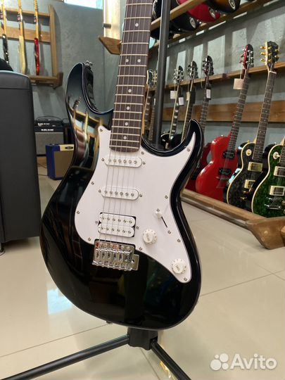 Cort G200 Электрогитара