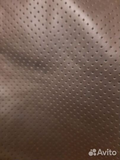 Вместительная кожаная сумка Chanel